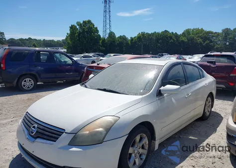 2009 Nissan Altima 2.5 S from USA, damaged, VIN 1N4AL21E69N501255